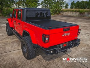Jeep Gladiator JT Bed Cover - Roll Up - Rough Country - Hard Cover - 5ft Bed